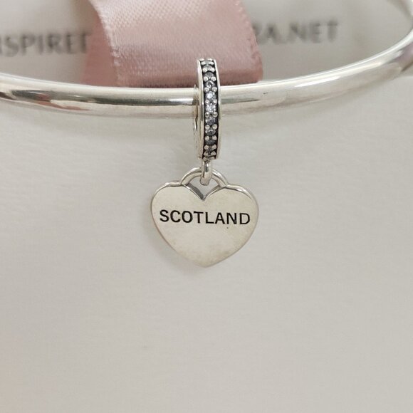 Pandora Scotland Flag Heart Travel Exclusive Dangle Charm with box - Picture 6 of 6